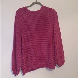 14@union- hot pink sweater in good condition